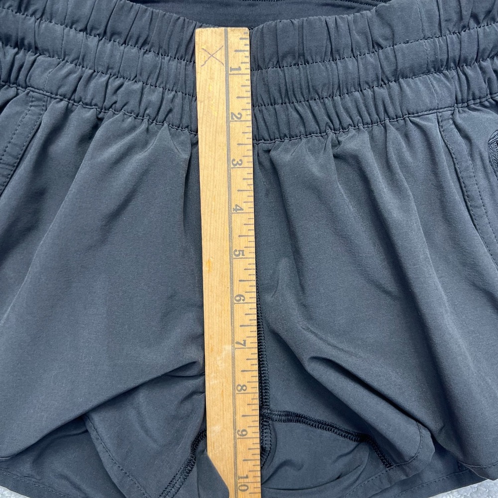 Lululemon Tracker Shorts Womens Size 6 Black V 4" Active Running Gym Lined - Picture 12 of 14